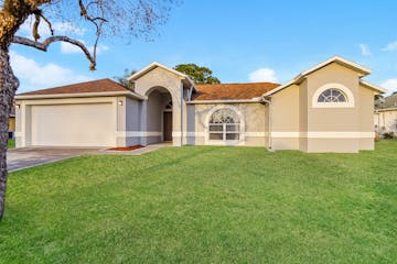 1449 Ashboro Cir Palm Bay, FL 32909